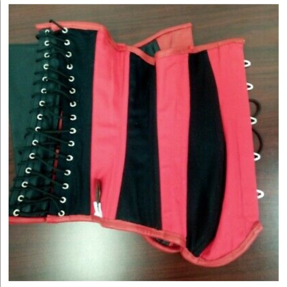 Anita Berg corset size small. Leather corset. - Picture 5 of 7